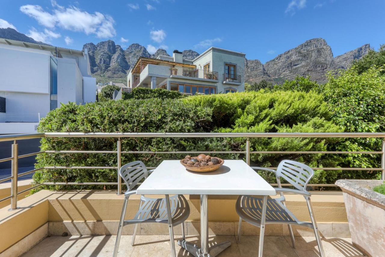 Backup-Powered Camps Bay Garden Apartment Cape Town Exterior photo